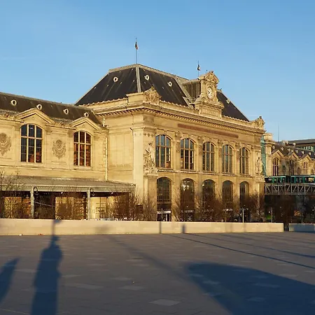 - Quartier Latin * Paris